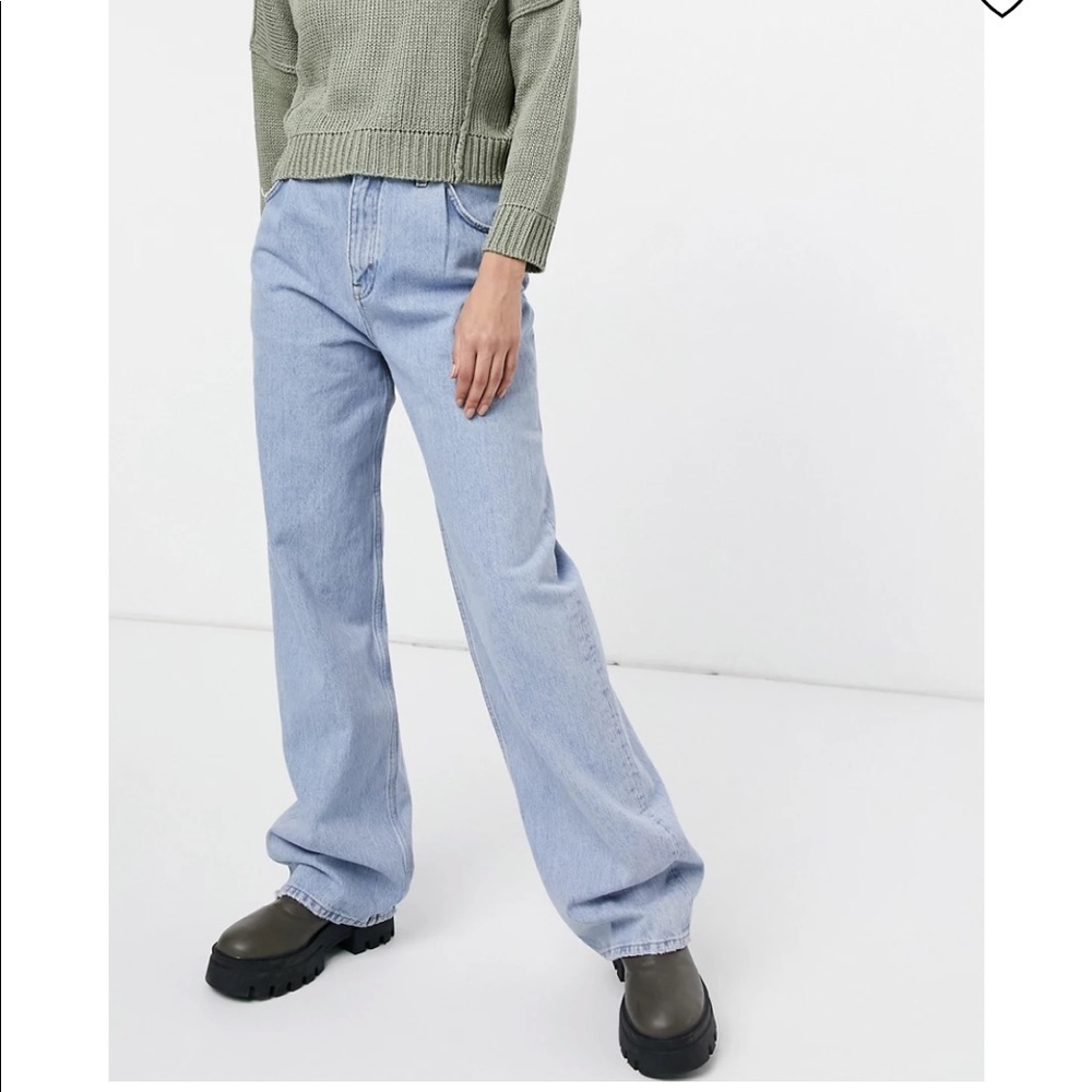 Pull&Bear Wide Leg Baggy Dad Jeans in Washed Blue